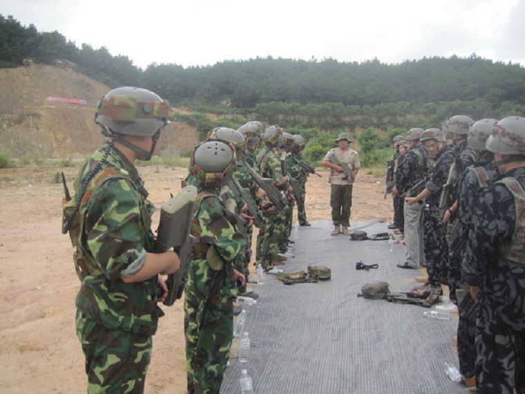 ����˹8040����