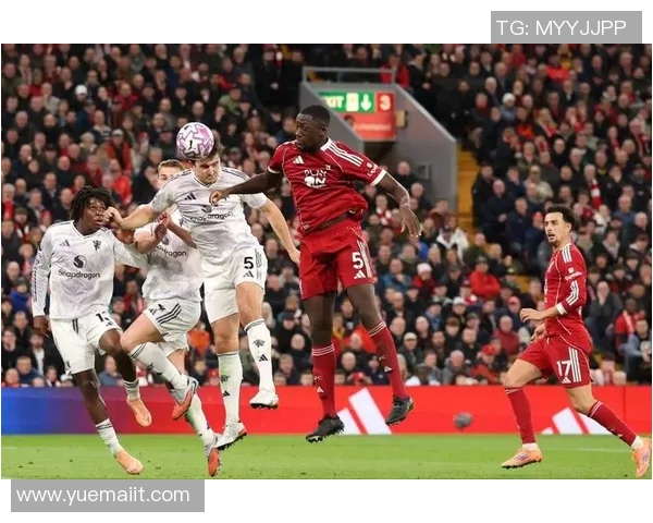 英超强强对话！曼联力争晋级欧冠八强，阿贾克斯或成绊脚石